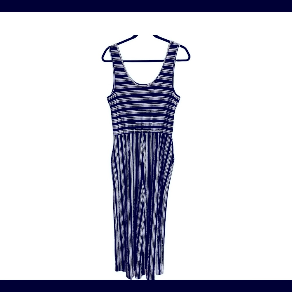 Xhilaration Jump Suit Sz M